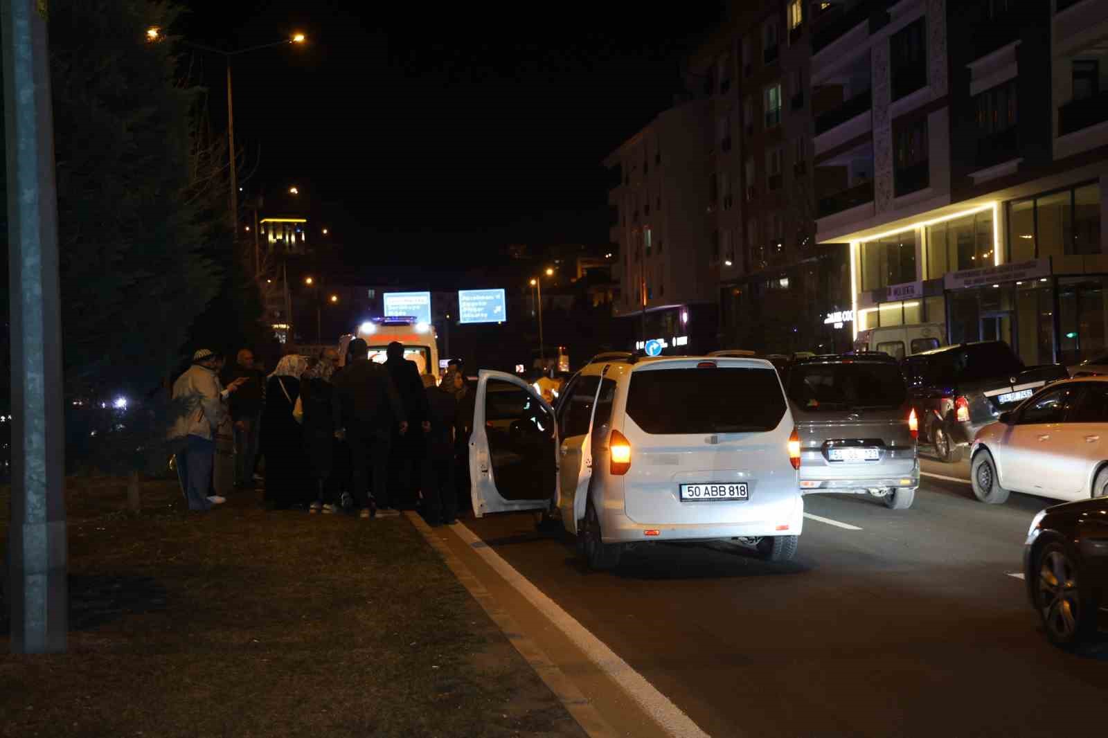 nevsehirde zincirleme kaza 2 yarali 0 j3zZQyRv