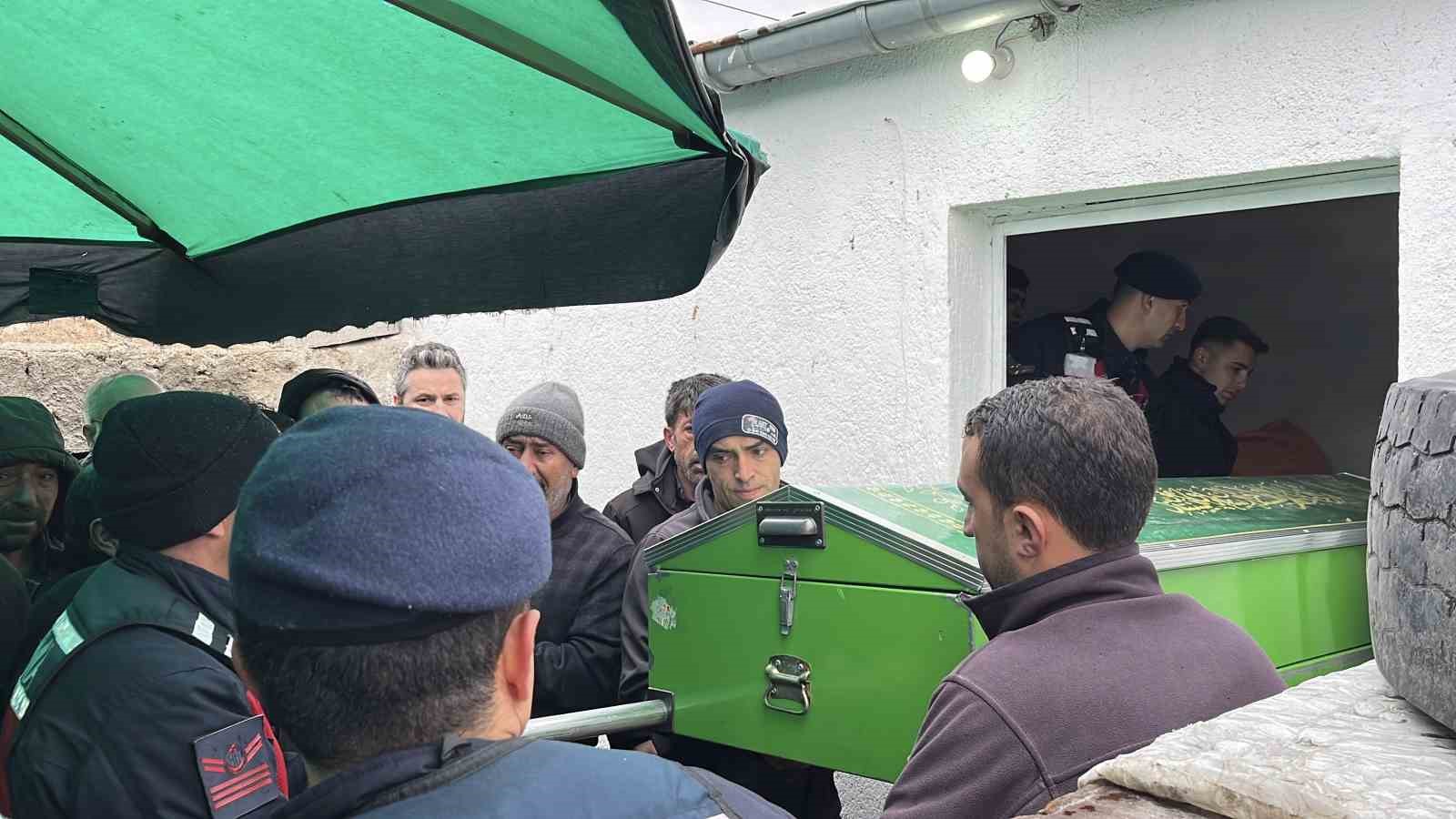 nevsehirdeki faciada aci detay bebegi uyumadigi icin agabeyini aramis 5