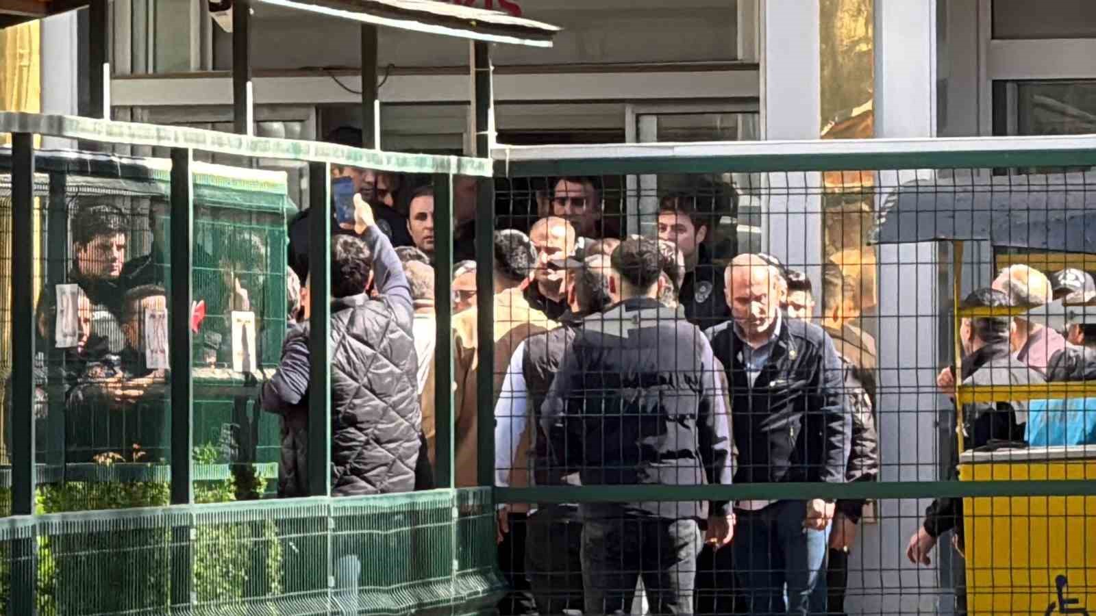 nevzat bahtiyarin yeniden yargilanmasi mahkeme guran ailesini disari cikartti 0 L82aOH4b