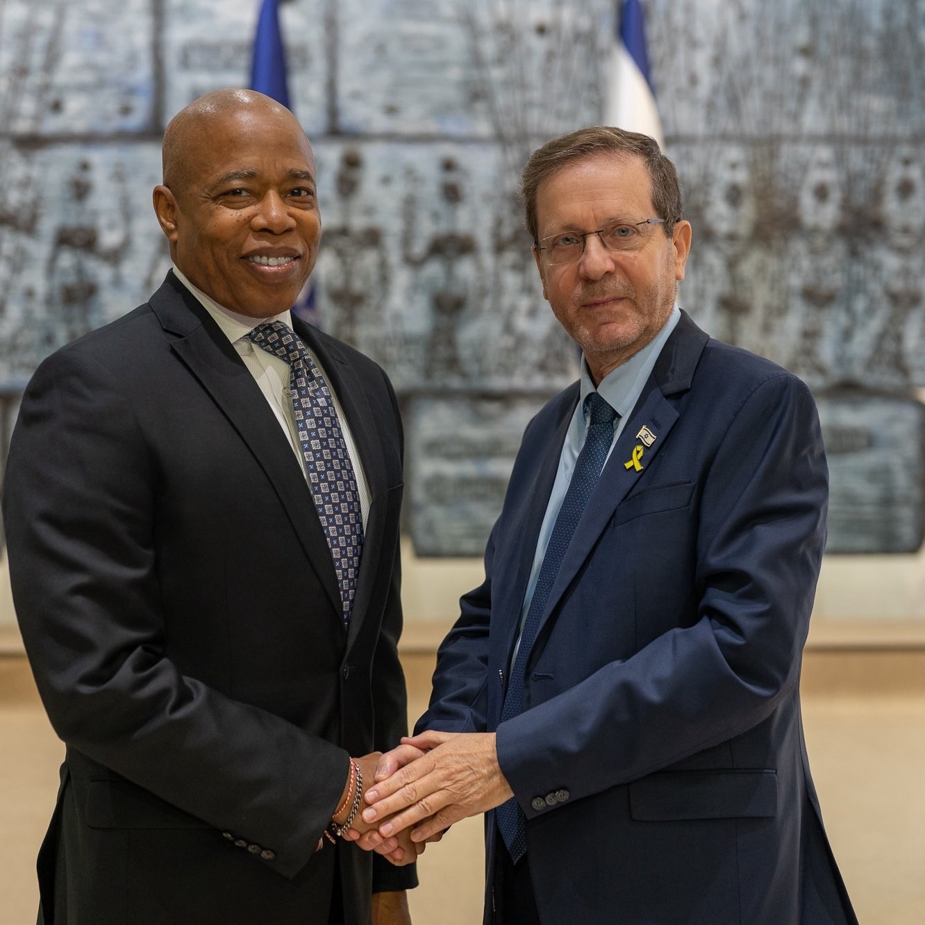 new york belediye baskani adams israil cumhurbaskani herzog ile gorustu 5 AEXl17tO