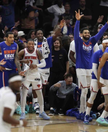 new-york-knicks-27-yil-sonra-nba-finaline-yukseldi-8X1t5HbR.jpg