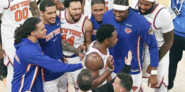 new-york-knicks-nba-final-serisinde-3-1-one-gecti-F7j9UE6v.jpg