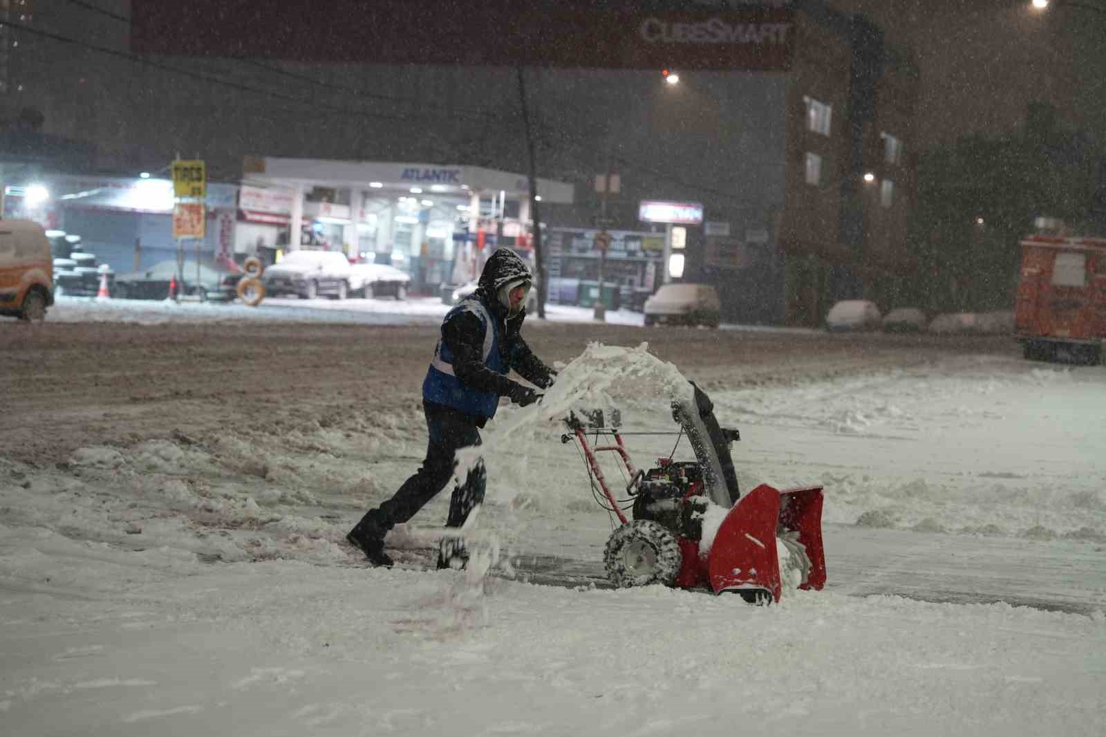 new york ve new jerseyi kar firtinasi vurdu acil durum ilan edildi 8 wrfzE47d