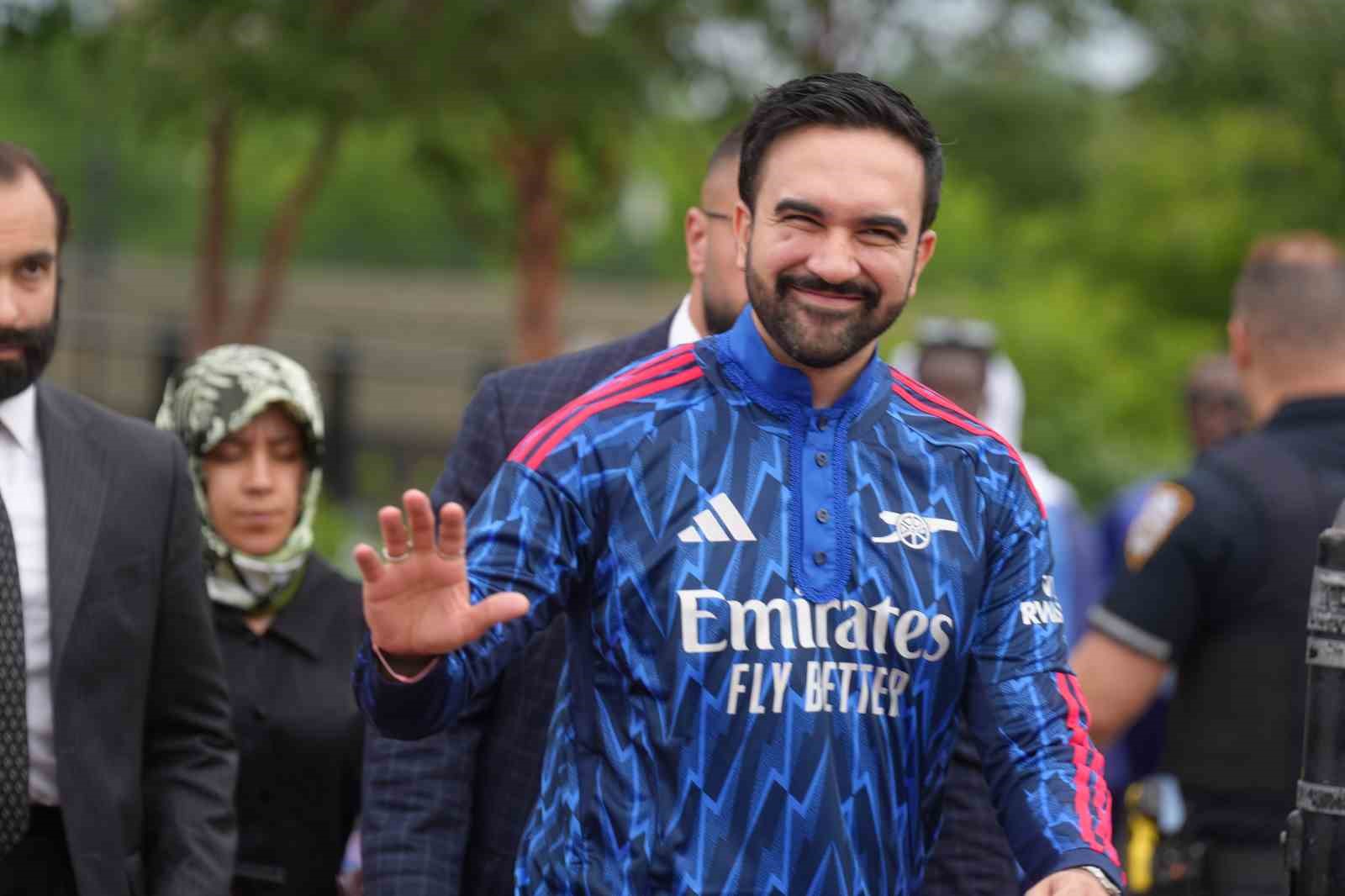 new yorkta binlerce musluman bayram namazinda bulustu 4 ZYVcWMTD