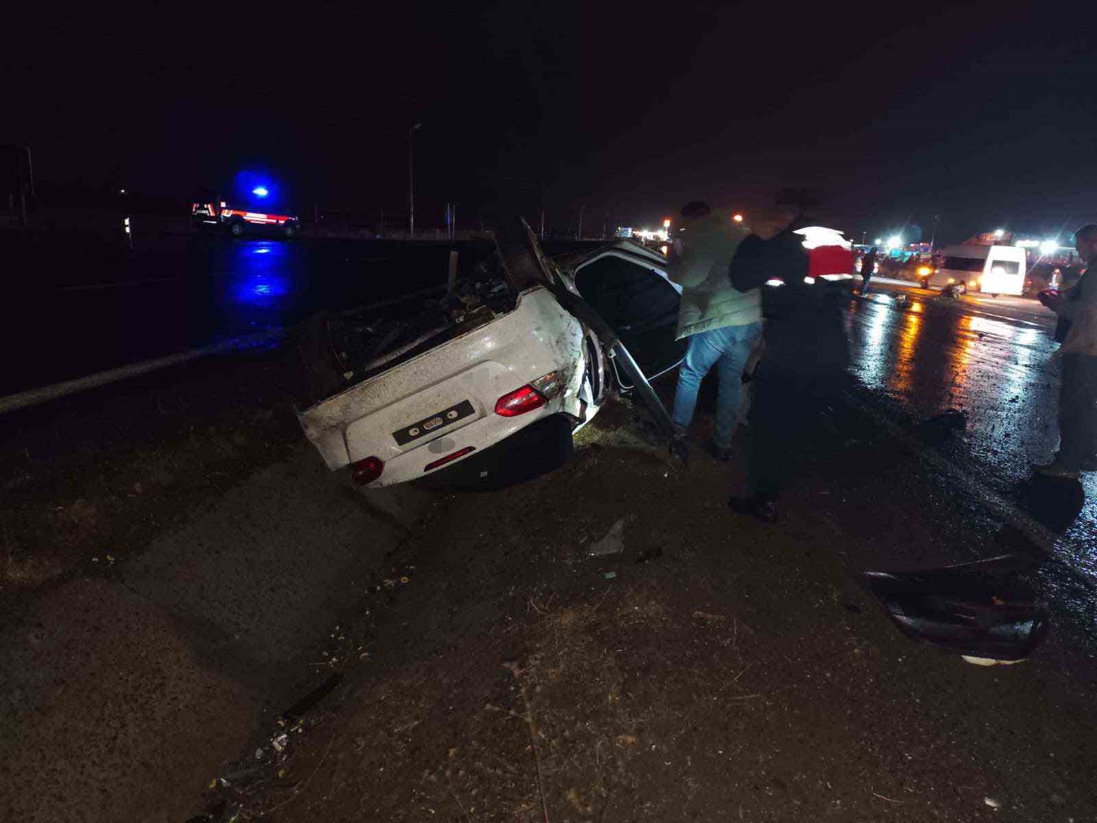 nigde kayseri yolunda feci kaza 2 olu 1 yarali 0 EMviB7aH