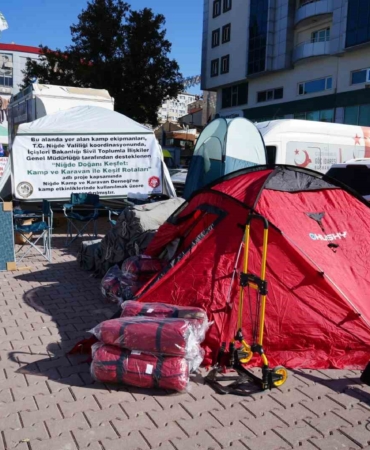 nigde-valisi-celik-nigde-kamp-ve-karavan-turizmi-icin-en-uygun-illerden-biri-QevhZ4Yi.jpg