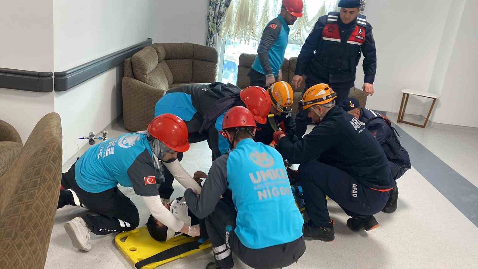 nigdede gercegini aratmayan saha tatbikati 2 r7sCwIq3