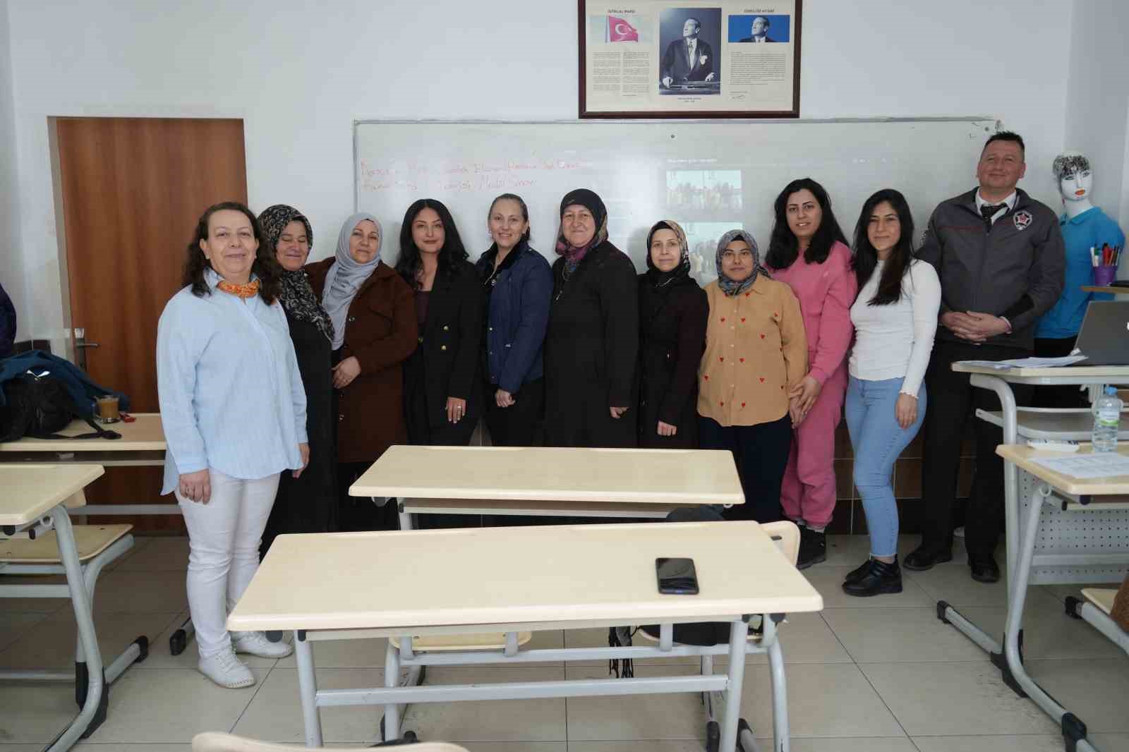 nigdede hasta ve yasli bakimi kursu istihdama kapi aciyor 5 9pWgWi2s