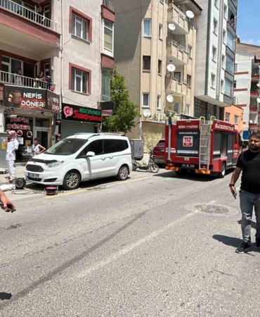 nigdede-nisanli-ciftin-ayrilik-kavgasi-kanli-bitti-1-kisi-yaralandi-tK9mi45t.jpg