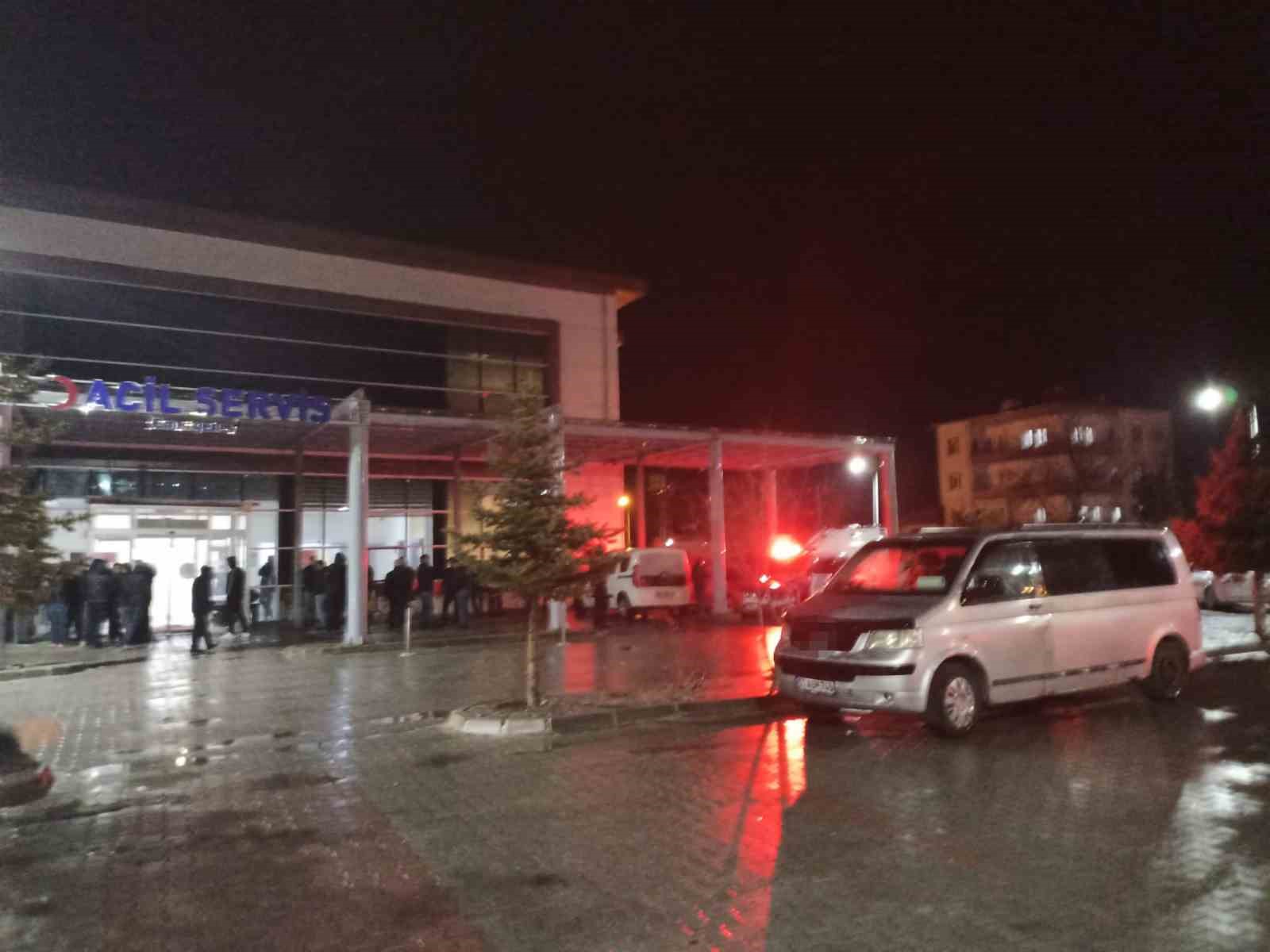 nigdede silahli kavga 2 olu 1 Kgvmdtg9