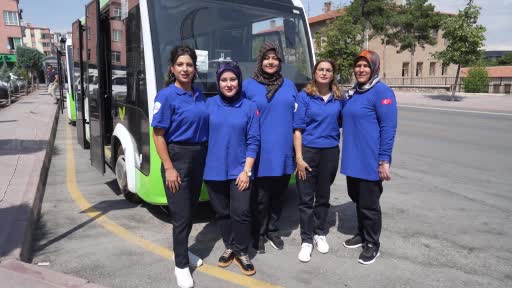 nigdede-ucretsiz-elektrikli-otobusler-kadin-soforlere-emanet-PzpafCuc.jpg