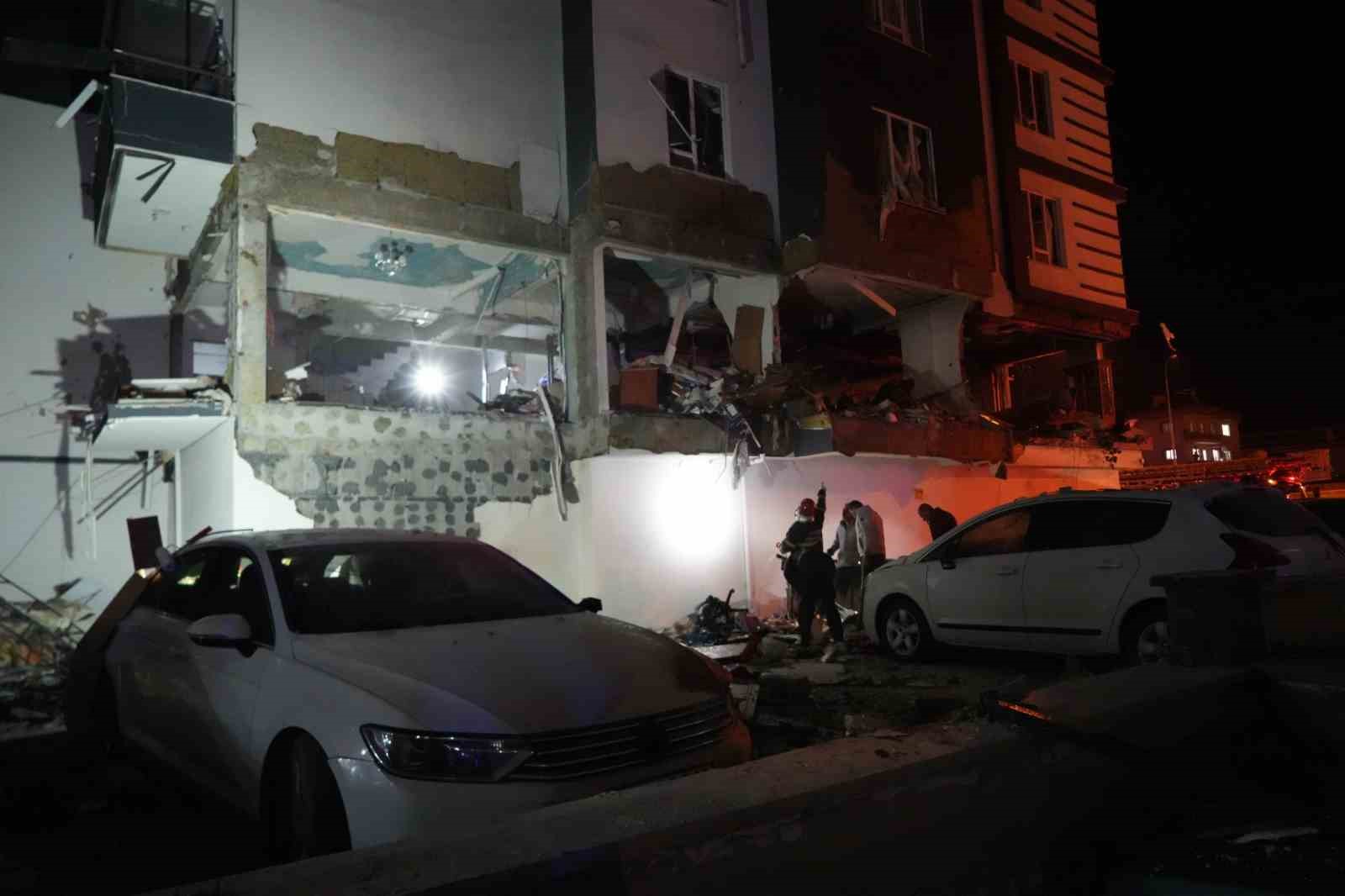 nigdedeki dogal gaz patlamasinda yarali sayisi 16ya yukseldi 8 sMEOCN5M