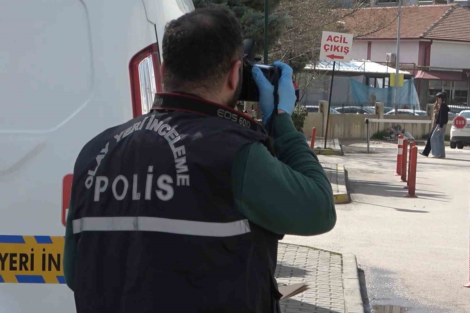 nikahsiz birliktelikten dogan bebekle fotograf paylasan cift hastanede bicaklandi 2 7iUWjtNG