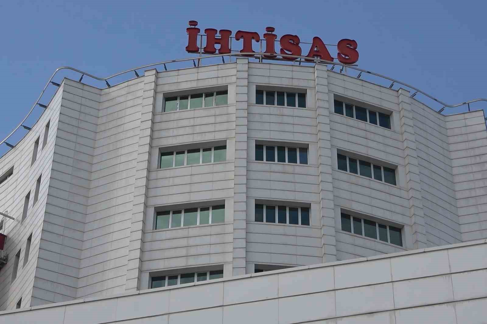 nikahsiz birliktelikten dogan bebekle fotograf paylasan cift hastanede bicaklandi 5