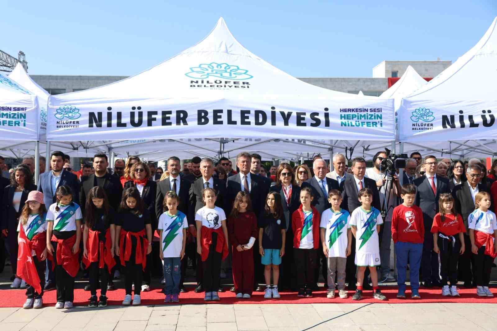 nilufer 19 mayisi cumhuriyet meydaninda karsiladi 2 JFFqJ8GJ