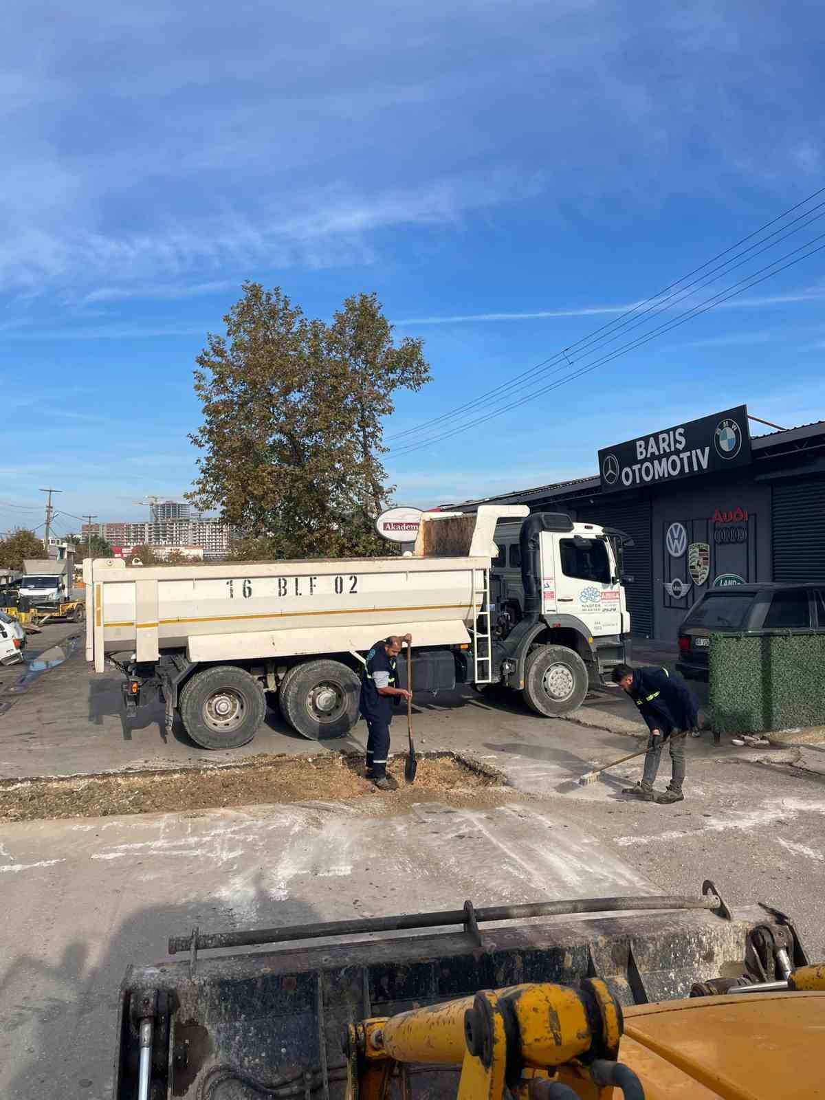 Nilüfer Belediyesi Beşevler Sanayi Sitesi’nin yollarını yeniliyor 8 nilufer belediyesi besevler sanayi sitesinin yollarini yeniliyor 4 MvH4Yhir