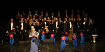 nilufer-belediyesi-turk-sanat-muzigi-korosundan-unutulmaz-konser-D95Gurgw.jpg