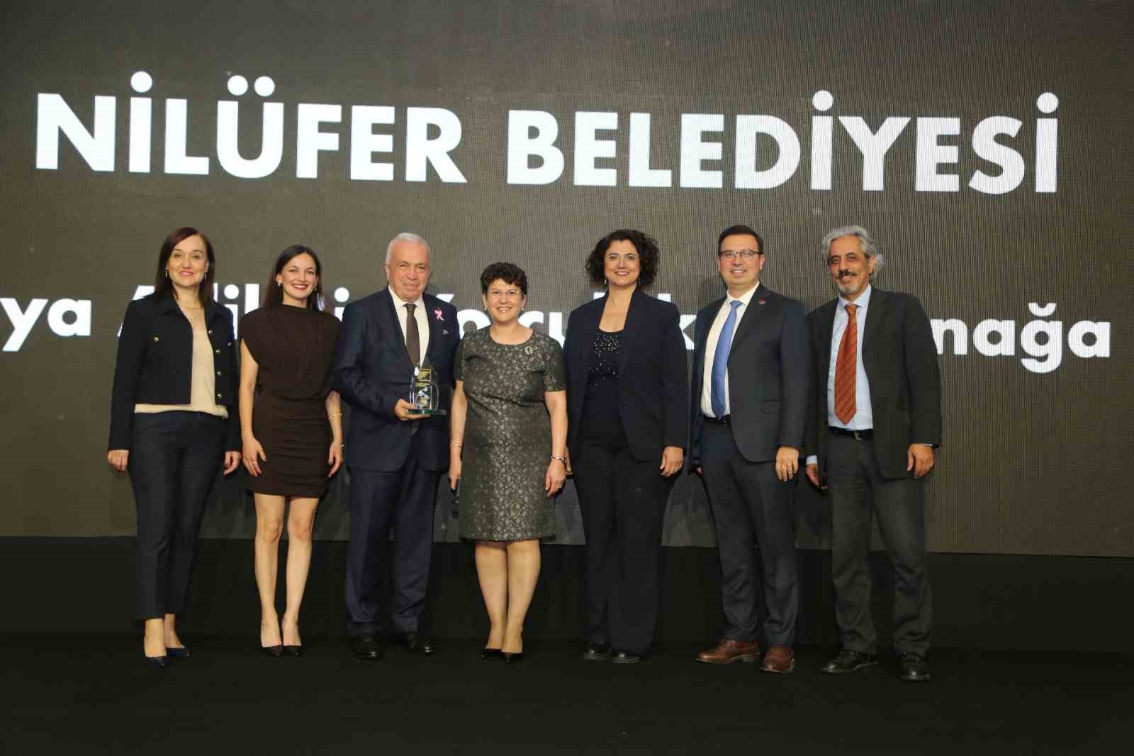 nilufer belediyesine ekim ayinda odul yagdi 3 2IMh64v3