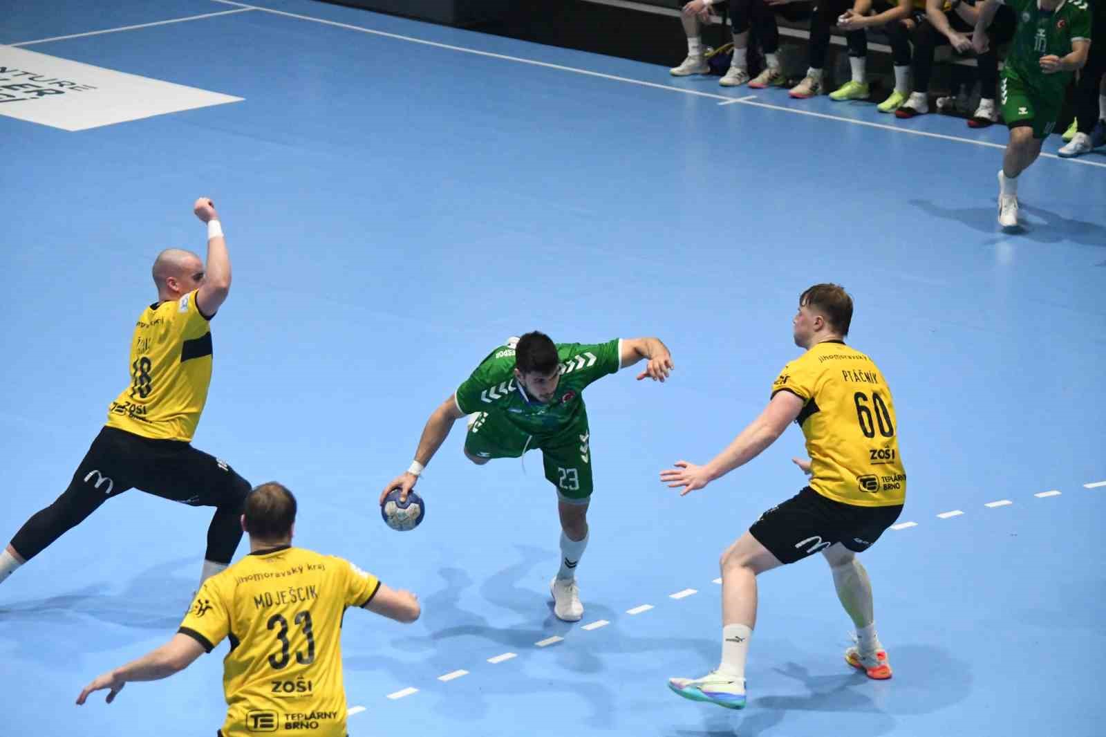 nilufer belediyespor avrupada ceyrek finale yukseldi 6 RsPBXE3S