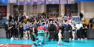 nilufer-belediyespor-eker-evinde-goztepeye-gecit-vermedi-fYJQ11Xk.jpg