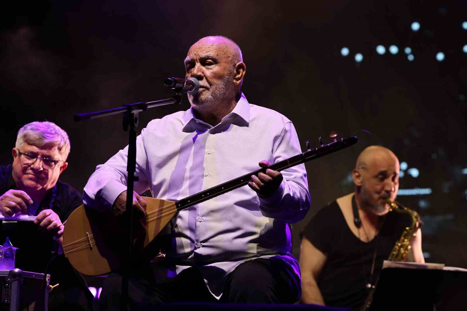 nilufer caz festivalinde musa eroglundan unutulmaz konser 4 Hs3BKXZH