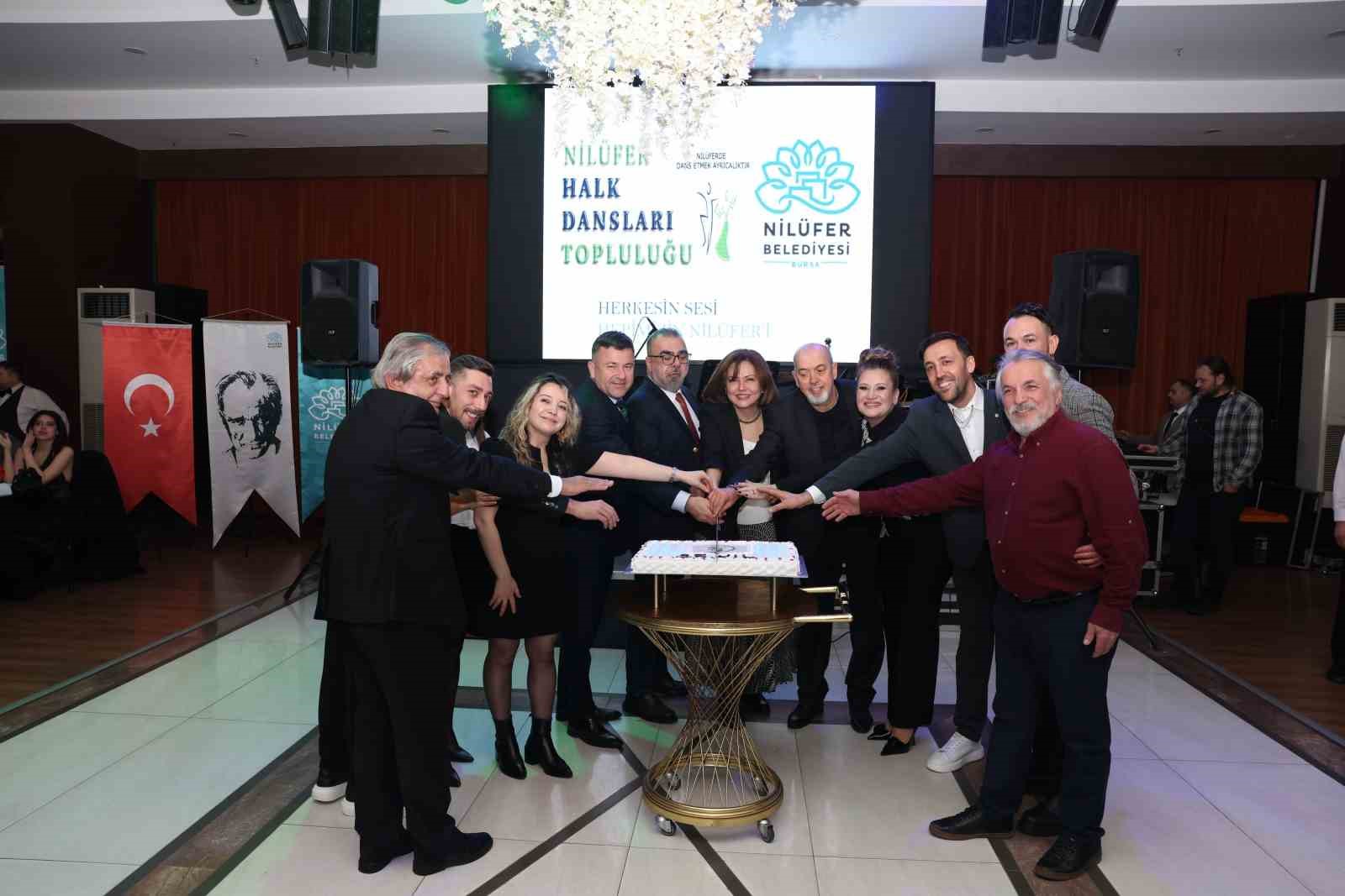 nilufer halk danslari toplulugundan 25inci yila ozel kutlama 3 grjZNF1j