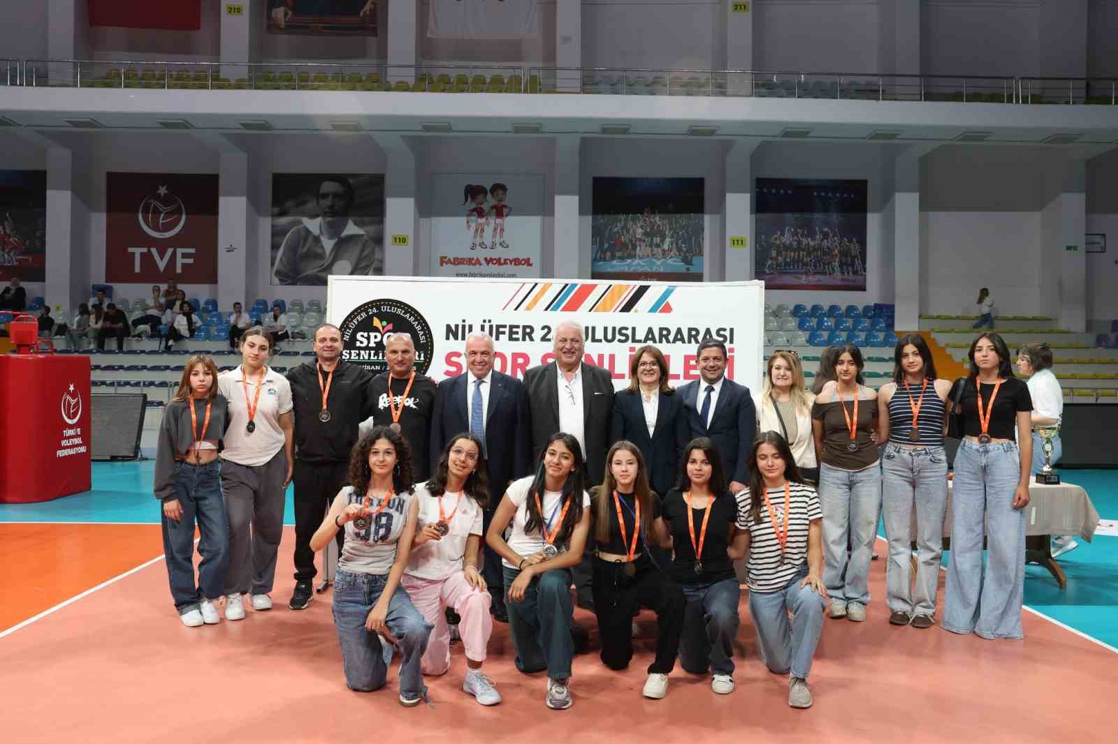 nilufer uluslararasi spor senlikleri kardes kentler turnuvasi ile sona erdi 1 Jt8e19Lv