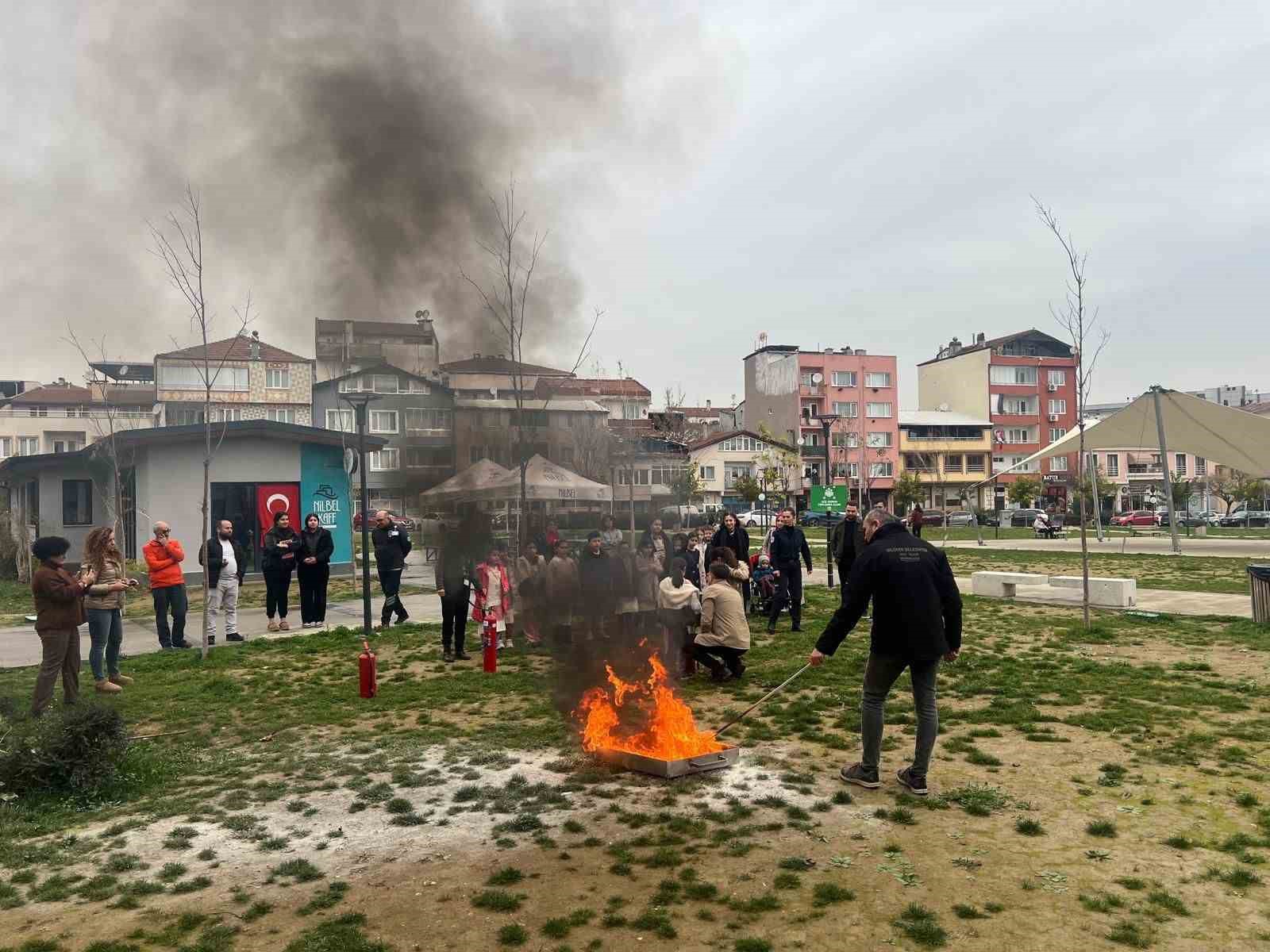 niluferde afet bilinci icin guc birligi 0 LfUGBVhp