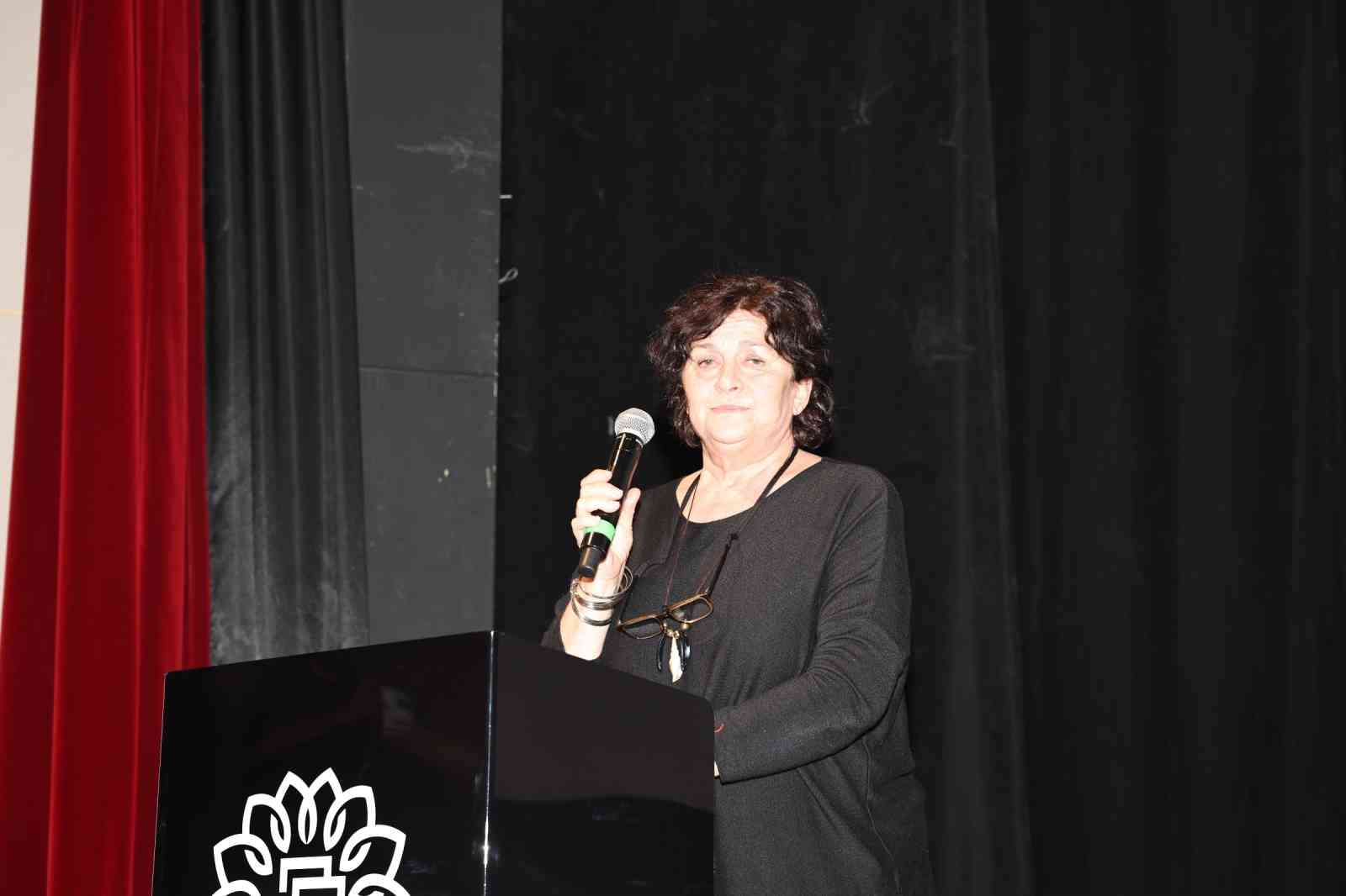 niluferde ataol behramoglu ile siir ve muzik dolu gece 2 dYqIGFgQ