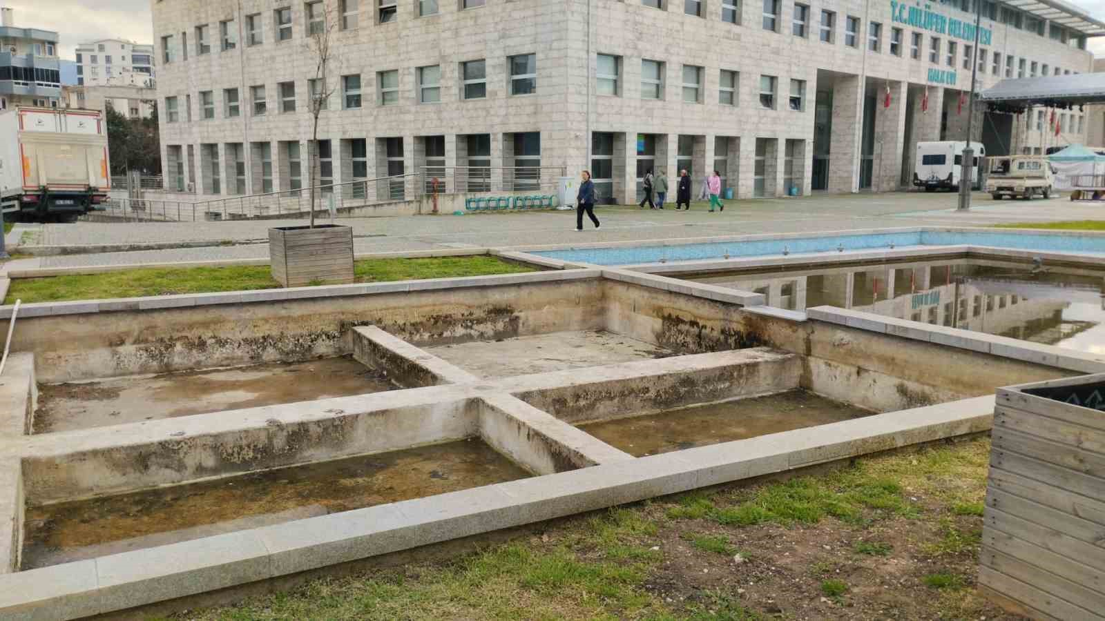 niluferde atil sus havuzlari kent bahcesine donusuyor 0 XPjquTir