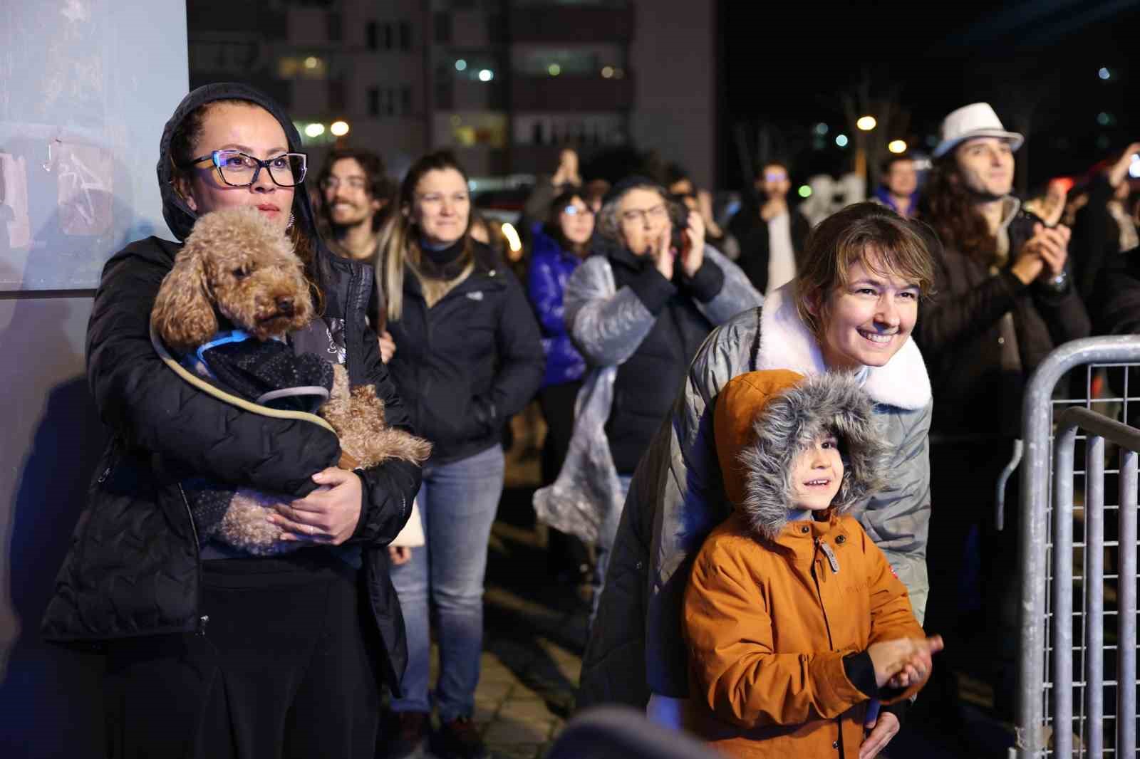 niluferde caz ruzgari esiyor 1 KPVUdqur