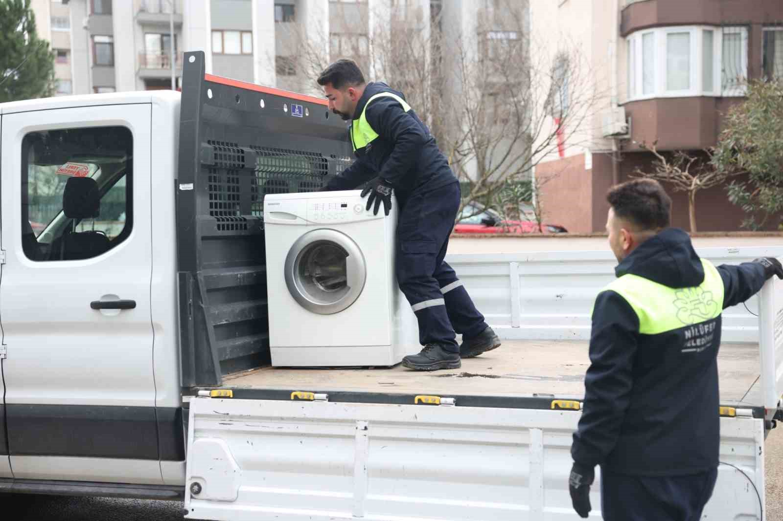 niluferde elektronik atiklar kontrollu sekilde toplaniyor 1 TXDYtEUB