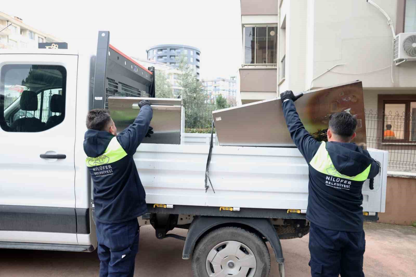 niluferde elektronik atiklar kontrollu sekilde toplaniyor 3