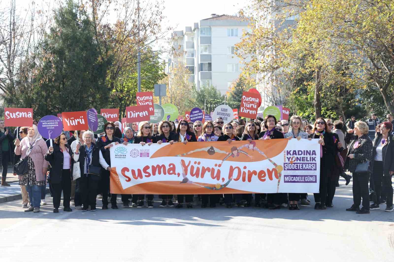 niluferde kadinlardan siddete karsi ortak ses susma yuru diren 0 Vy3FneEs