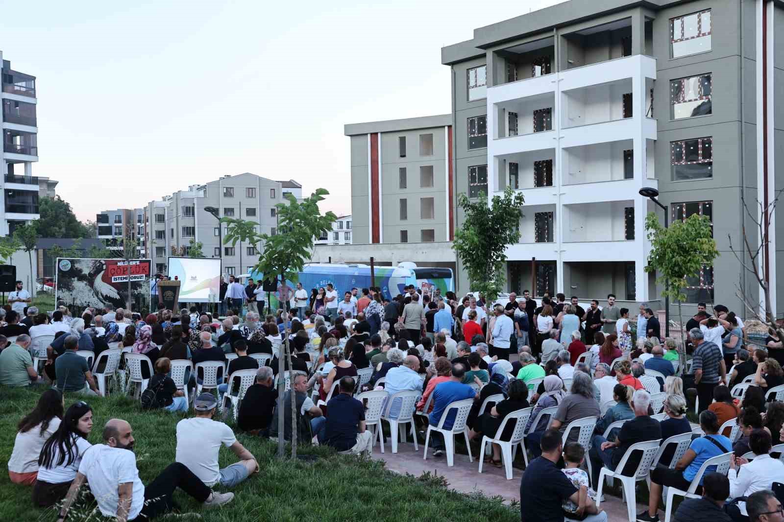 Nilüfer’de katı atık ve geri kazanım tesisine karşı eylem 5 niluferde kati atik ve geri kazanim tesisine karsi eylem 1 36uetYIH