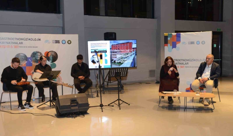 niluferde-pancarin-oykusu-muzik-rituel-ve-lezzetle-bulustu-UcfQt1Ab.jpg