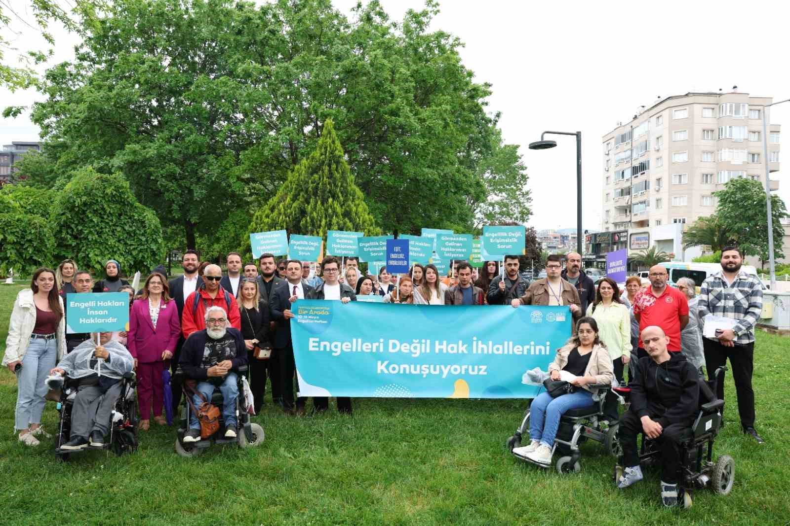 Nilüfer’de sloganlar engelleri aşmak için yükseldi 4 niluferde sloganlar engelleri asmak icin yukseldi 0 Bs17LCgG