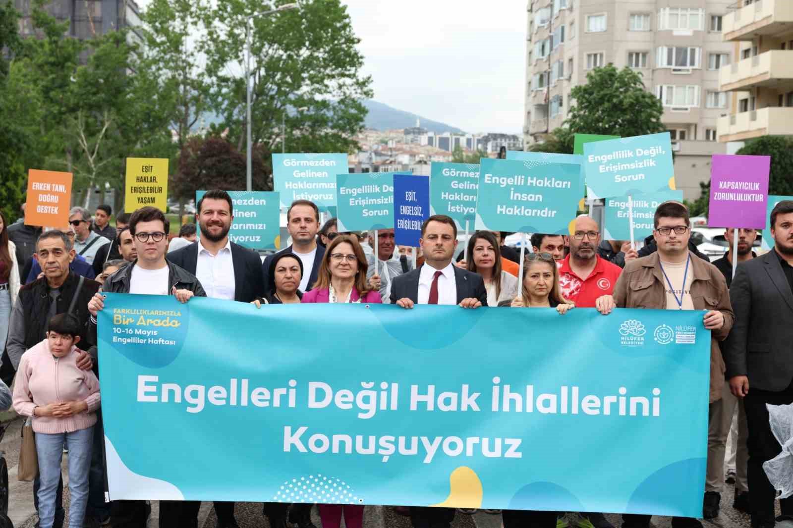Nilüfer’de sloganlar engelleri aşmak için yükseldi 5 niluferde sloganlar engelleri asmak icin yukseldi 1