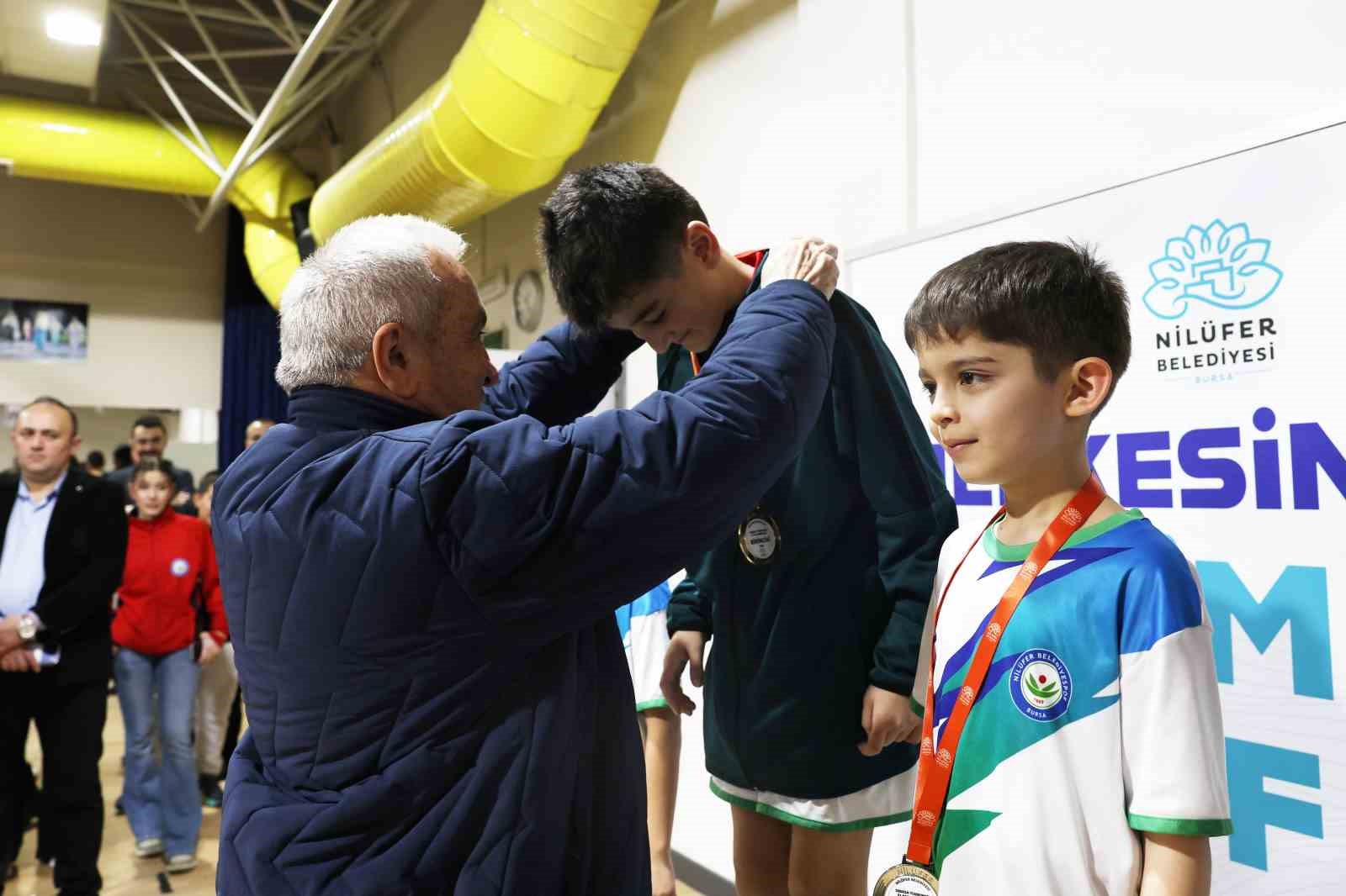 niluferde squash heyecani 1 JYarQJa5