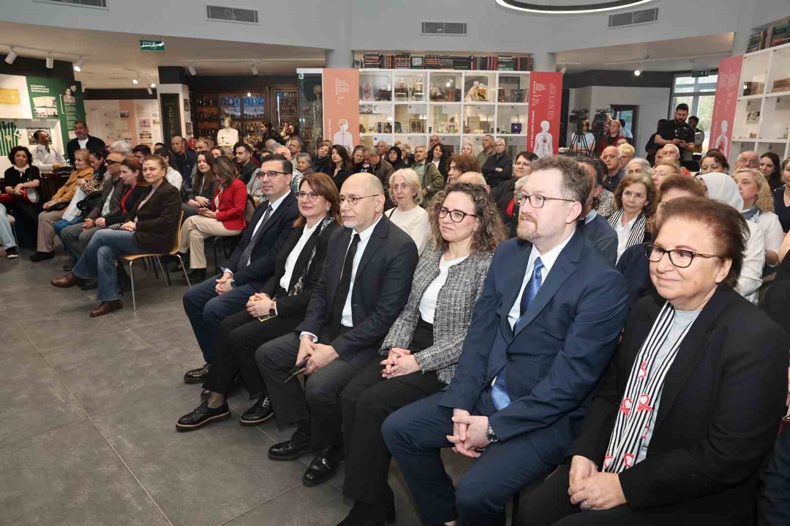 niluferden kansere farkindalik cagrisi 0 Fz2Nu7gE