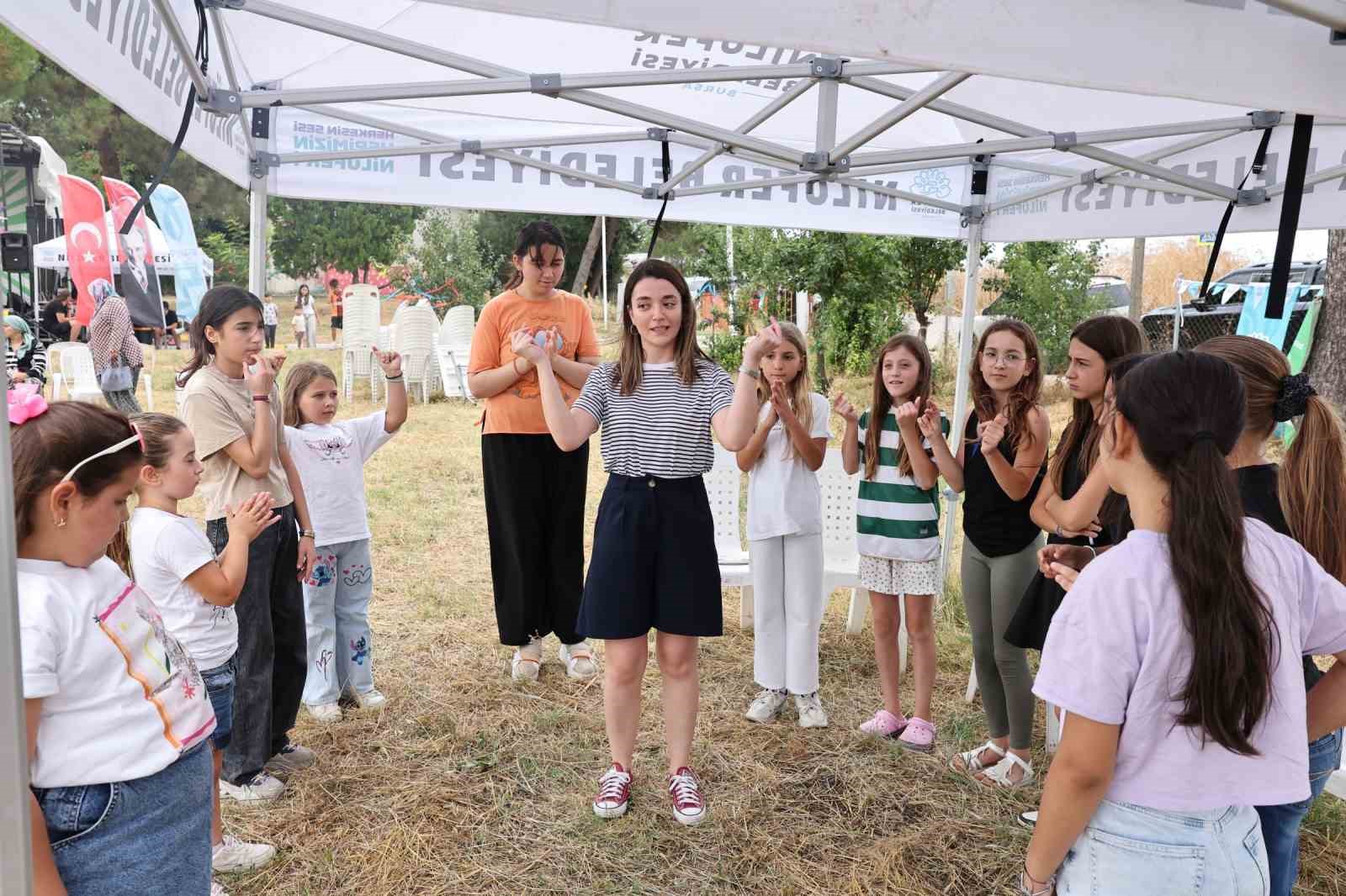 niluferin cocuklari sanatla bulustu 3 R1B4uBtv