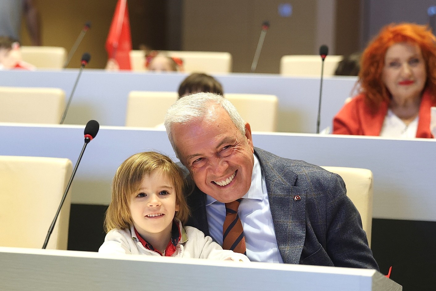 niluferin gelecegi baris meclisinde 1 M6RR3erl