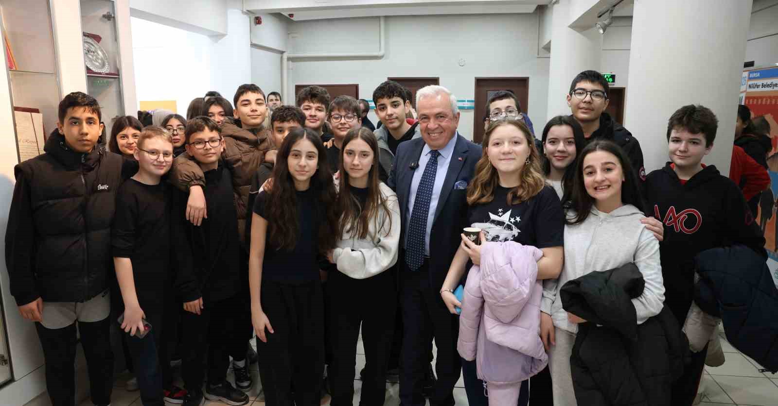 niluferin hikayesi cocuklarin fircasinda hayat buldu 4