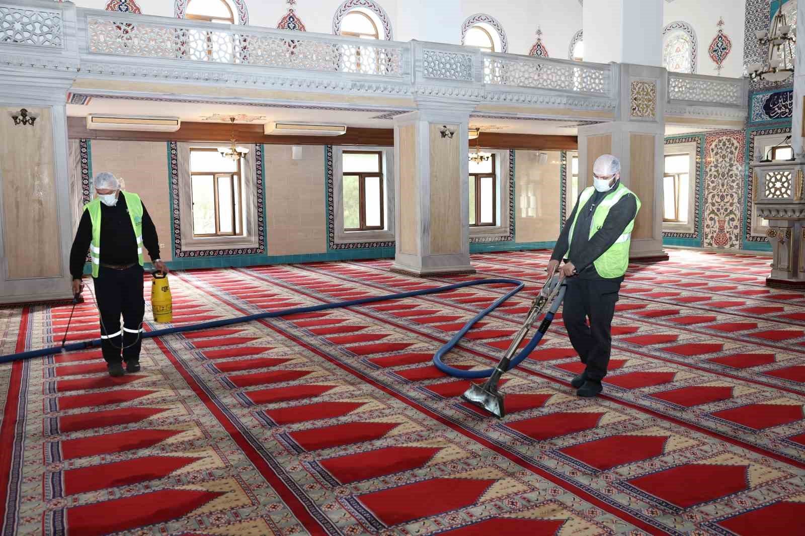 niluferin ibadethanelerinde bahar temizligi 0