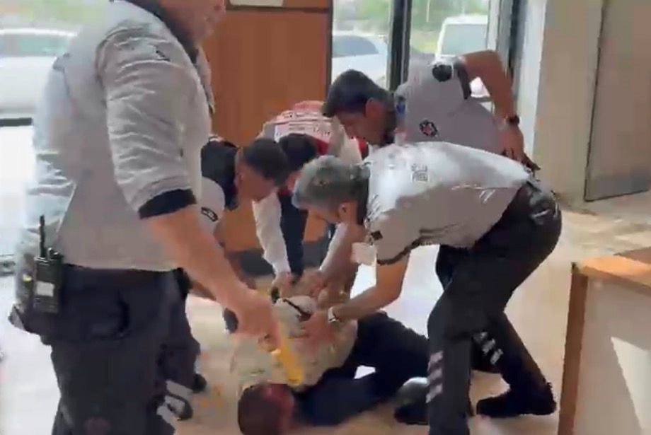 nizip devlet hastanesinde gercegi aratmayan rehine tatbikati 3 8WyP4wIg