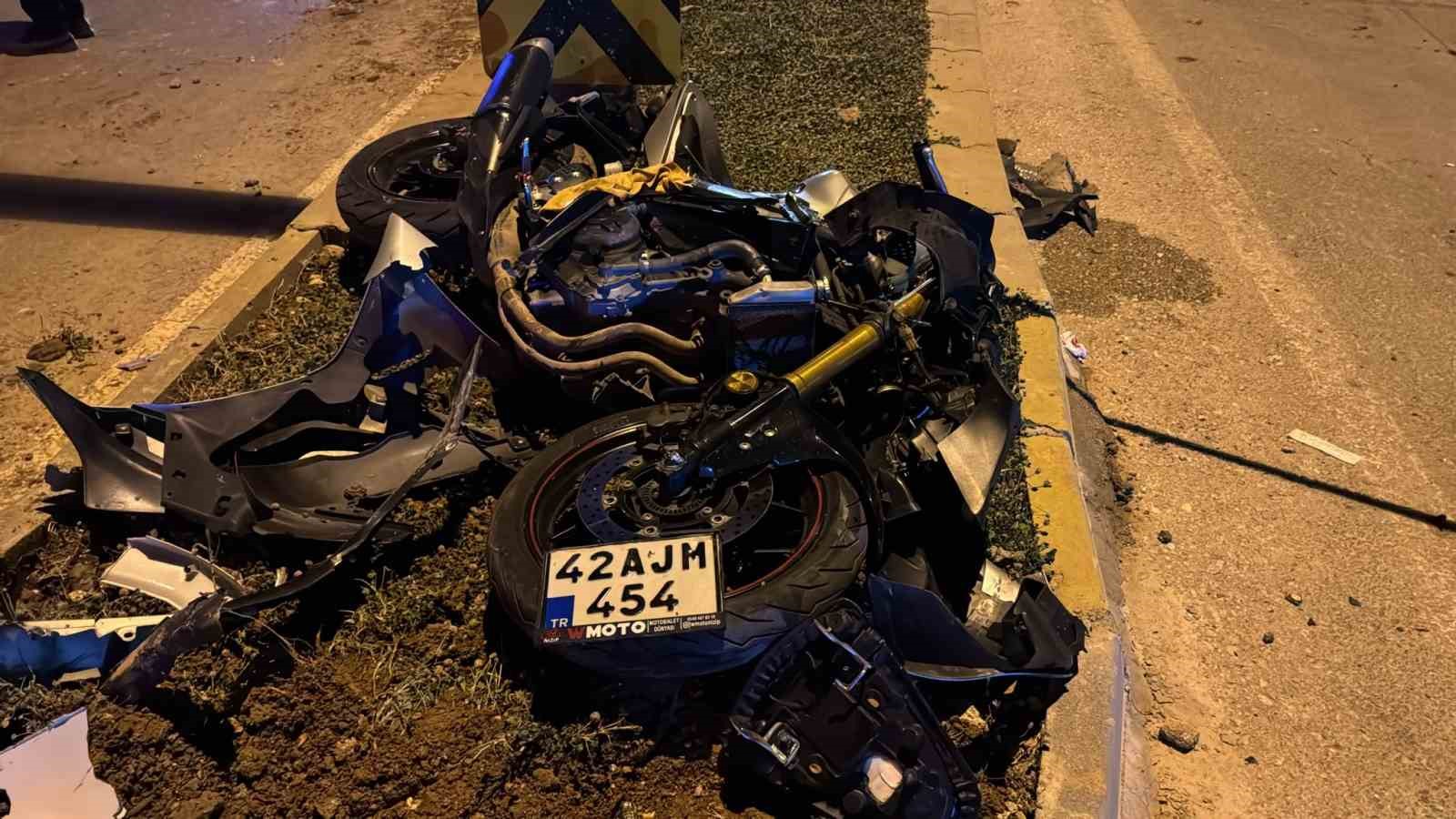 nizipte iki motosiklet carpisti 4 yarali 4 pICnd2He