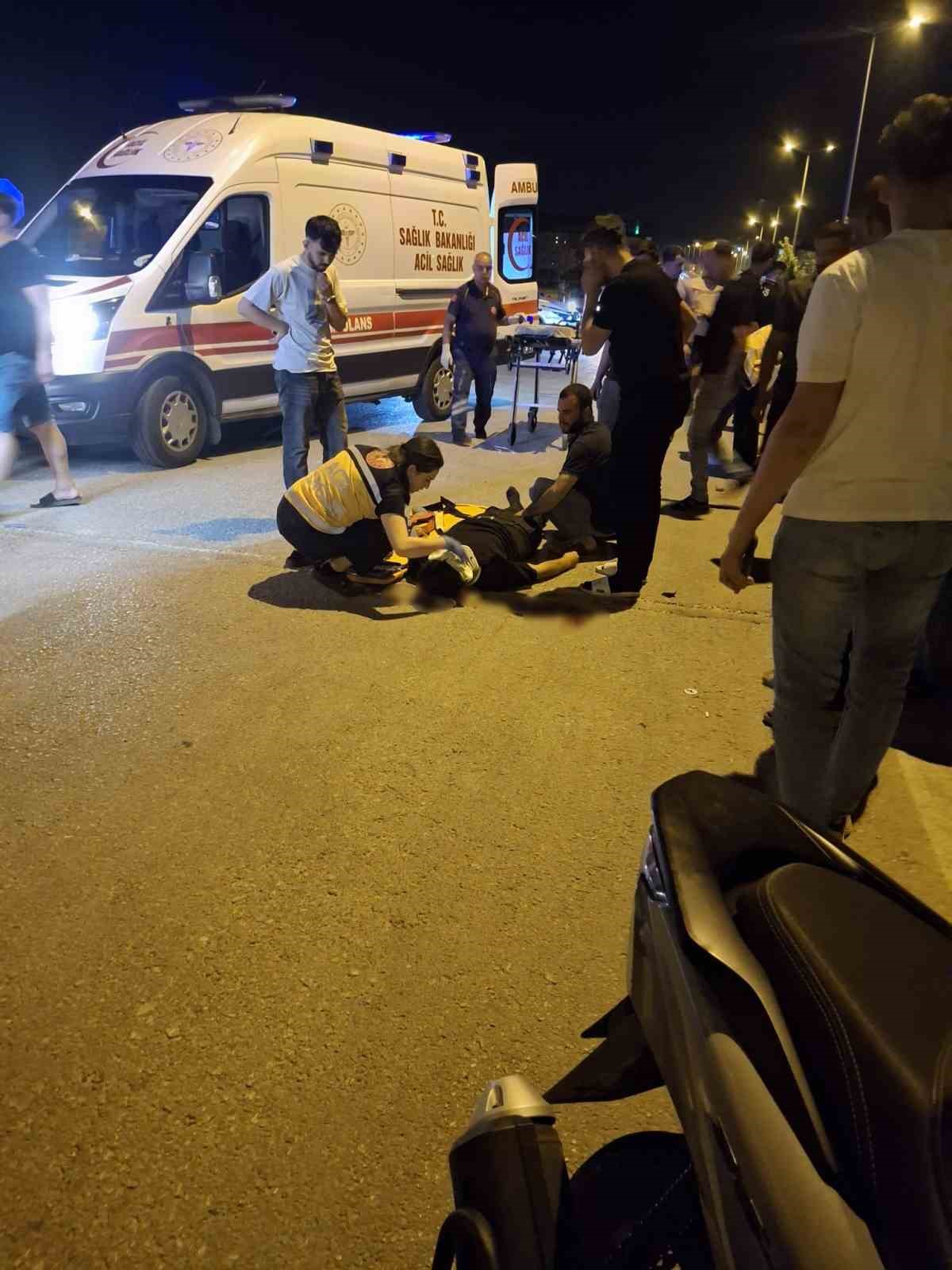 nizipte iki motosiklet carpisti 4 yarali 5 zSMwiKEI
