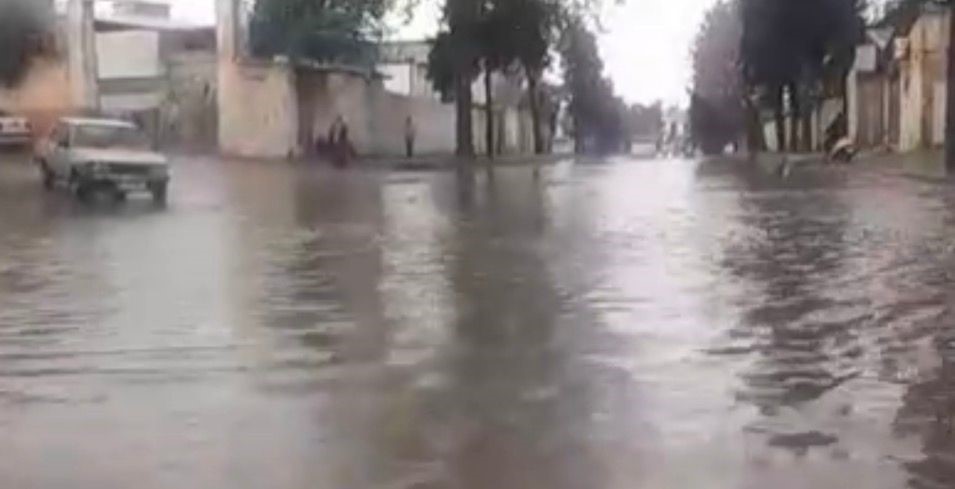 Nizip’te sağanak sonrası yollar göle döndü, kırsal mahallelerde sel meydana geldi 8 nizipte saganak sonrasi yollar gole dondu kirsal mahallelerde sel meydana geldi 4