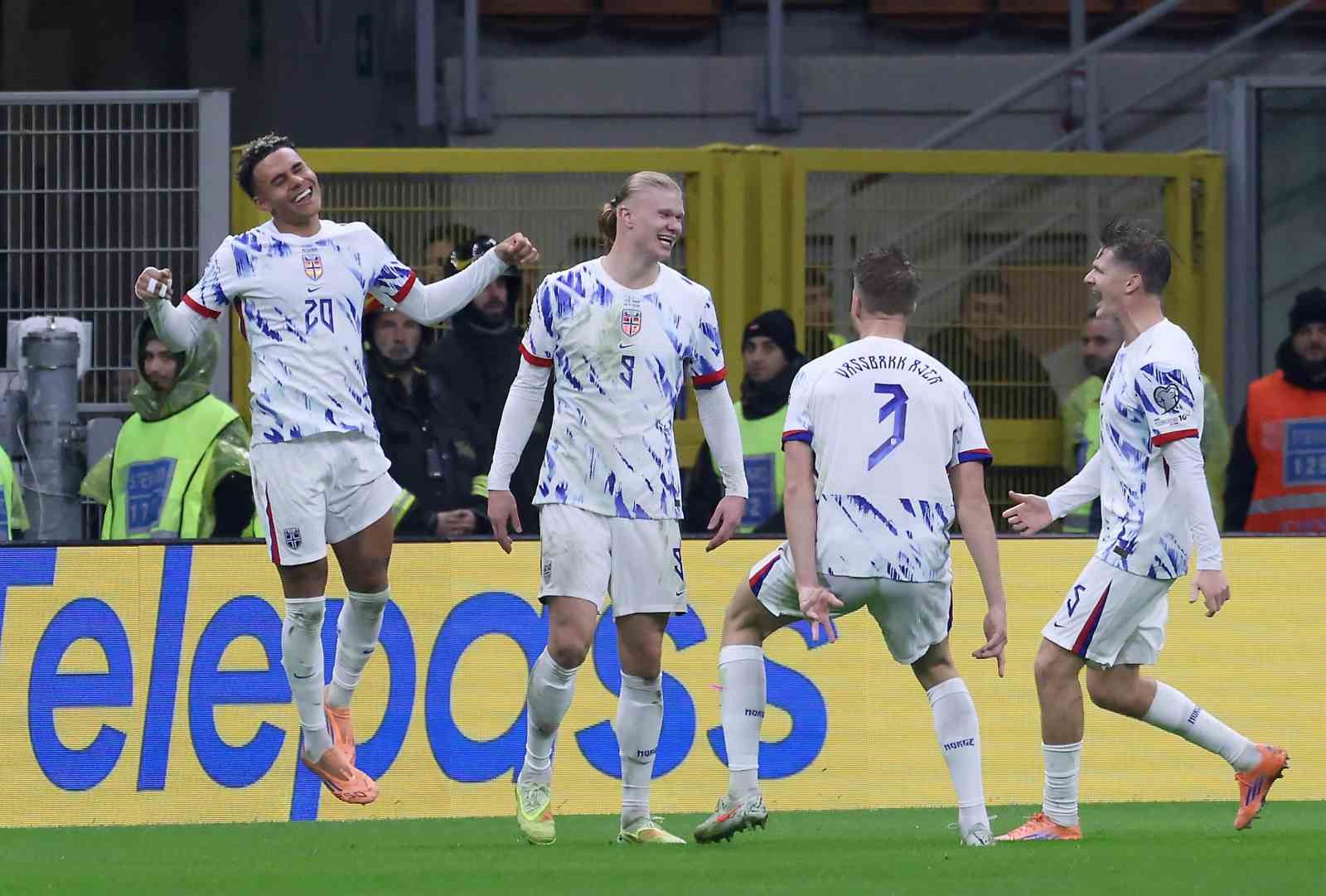 norvec 28 yil sonra dunya kupasinda 0 pNVGLN96