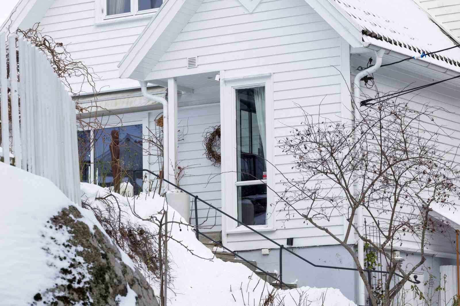 norvec polisi epstein ile iliskileri sorgulanan eski basbakan jaglandin evini aradi 0 aSOK6kyY